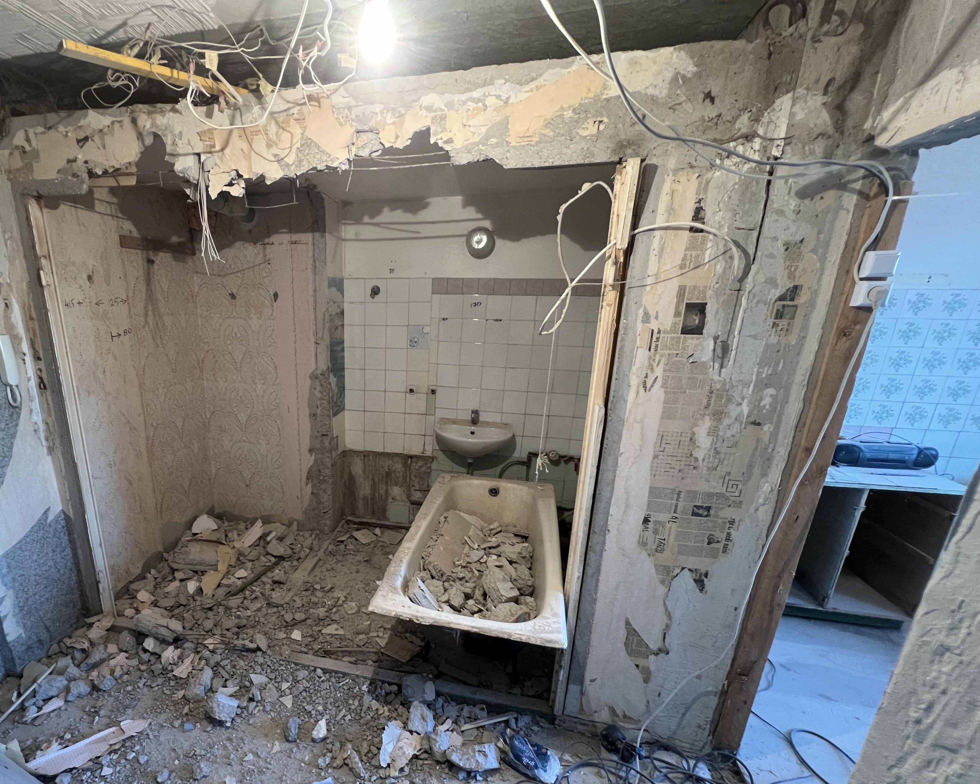 Professionaalsed lammutustööd Tallinnas ja Harjumaal – sise- ja välilammutus, betooni ja konstruktsioonide eemaldamine